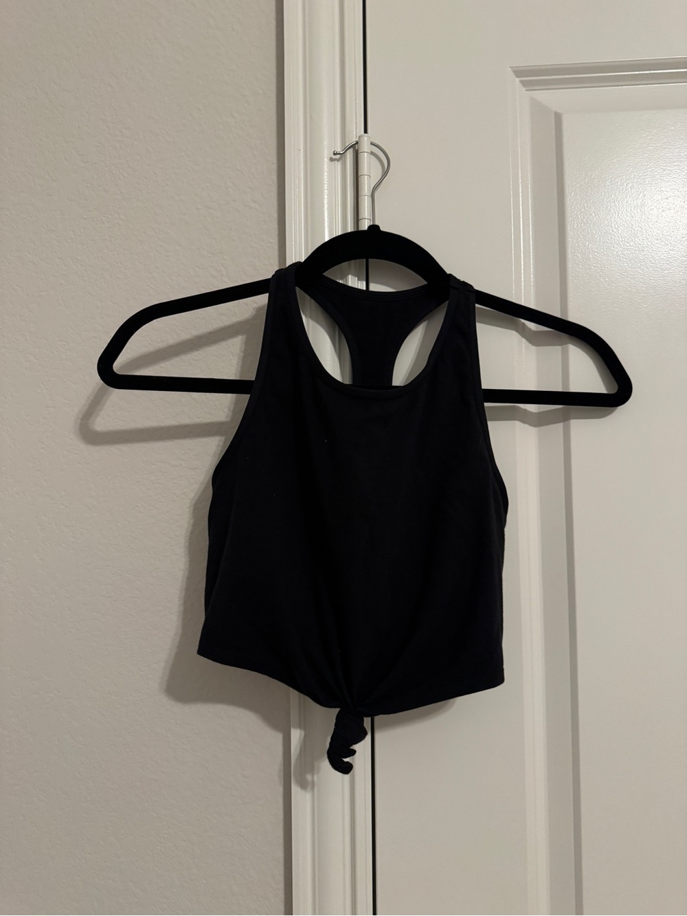 OFFLINE By Aerie black tie-front crop tank size S
